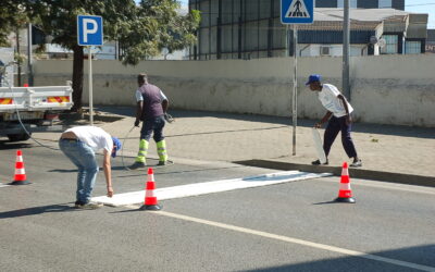 A DECORRER | PINTURA PASSADEIRAS RUA ESTADO DA ÍNDIA – SACAVÉM